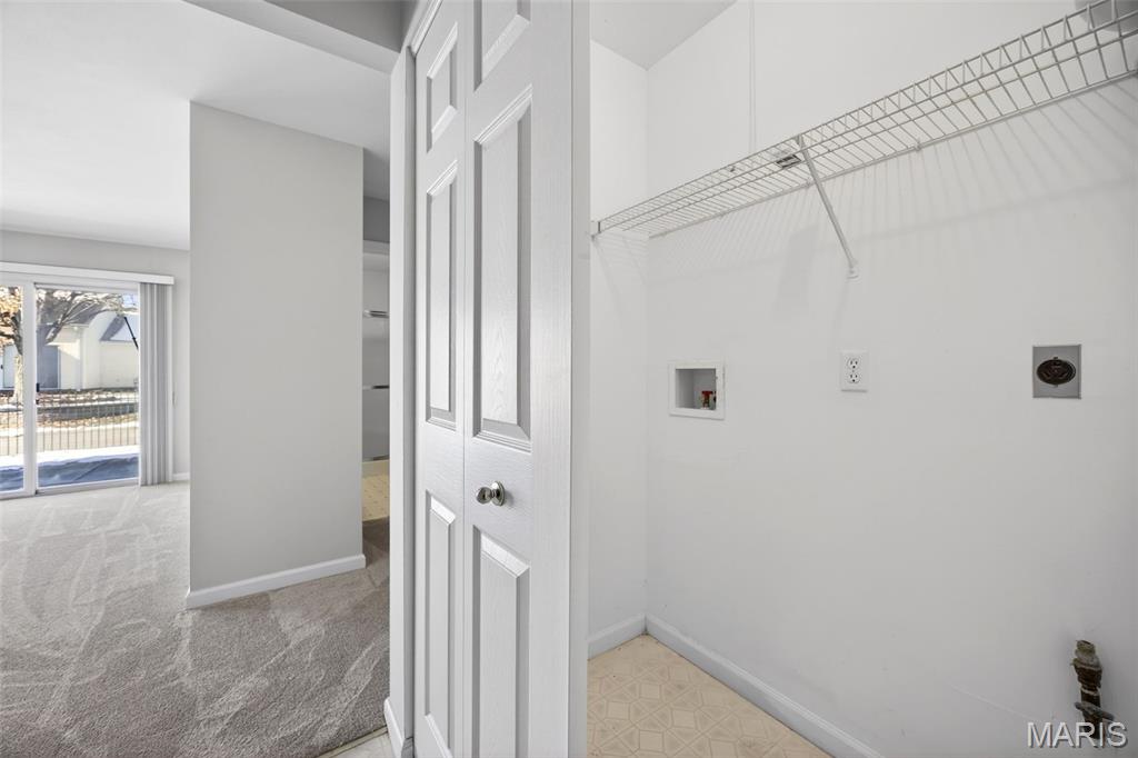 2009 Belltower Drive Unit: B