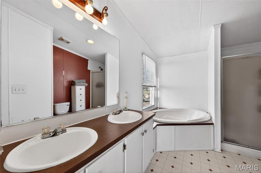 3475 Cedar Vista Drive