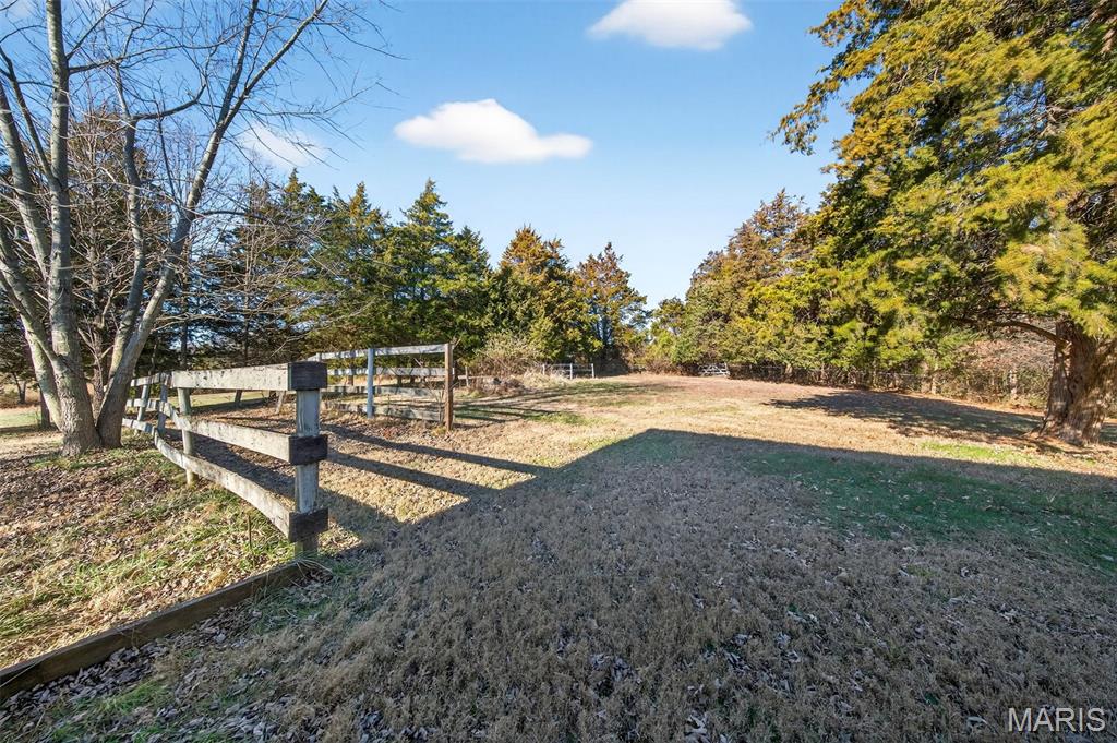 3475 Cedar Vista Drive