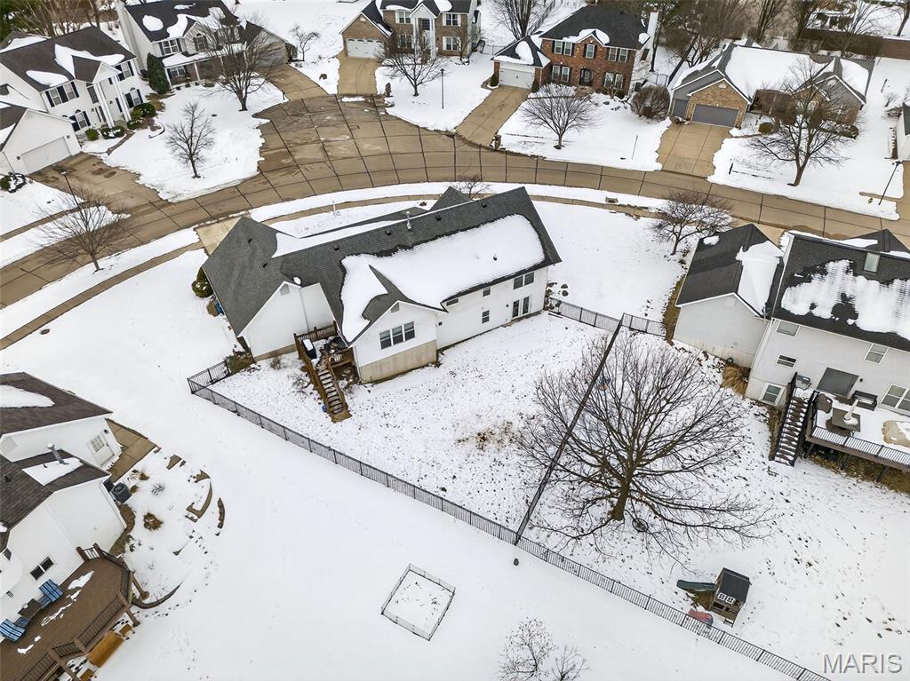 244 E Governor Place