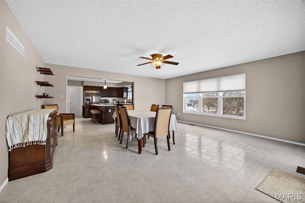 244 E Governor Place