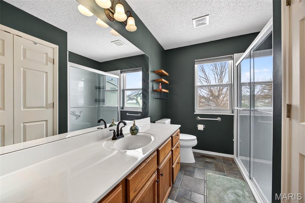 244 E Governor Place