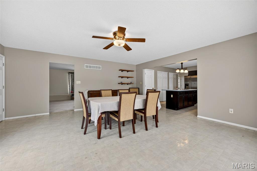 244 E Governor Place