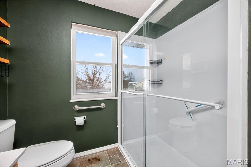 244 E Governor Place