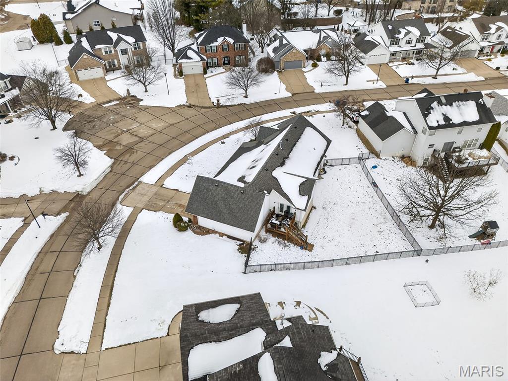 244 E Governor Place