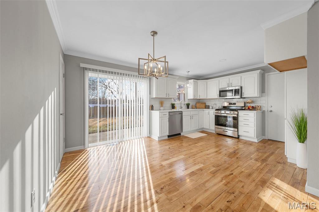 30 Gary Glen Drive