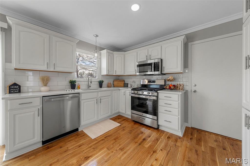 30 Gary Glen Drive