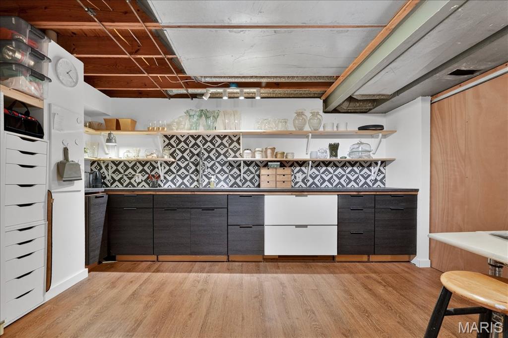 828 Carman Woods Drive