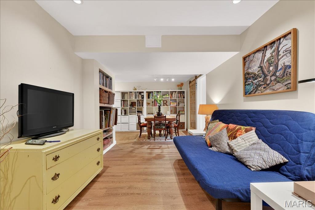 828 Carman Woods Drive