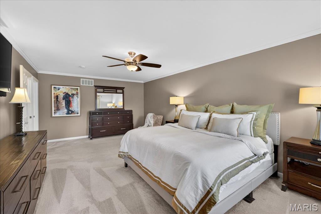 16025 Hunters Way Drive