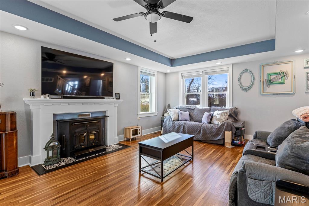 402 S. Walker St.