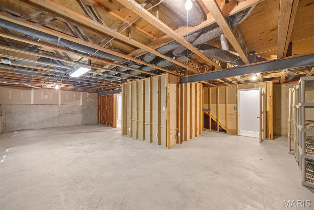3055 Oakmont Court