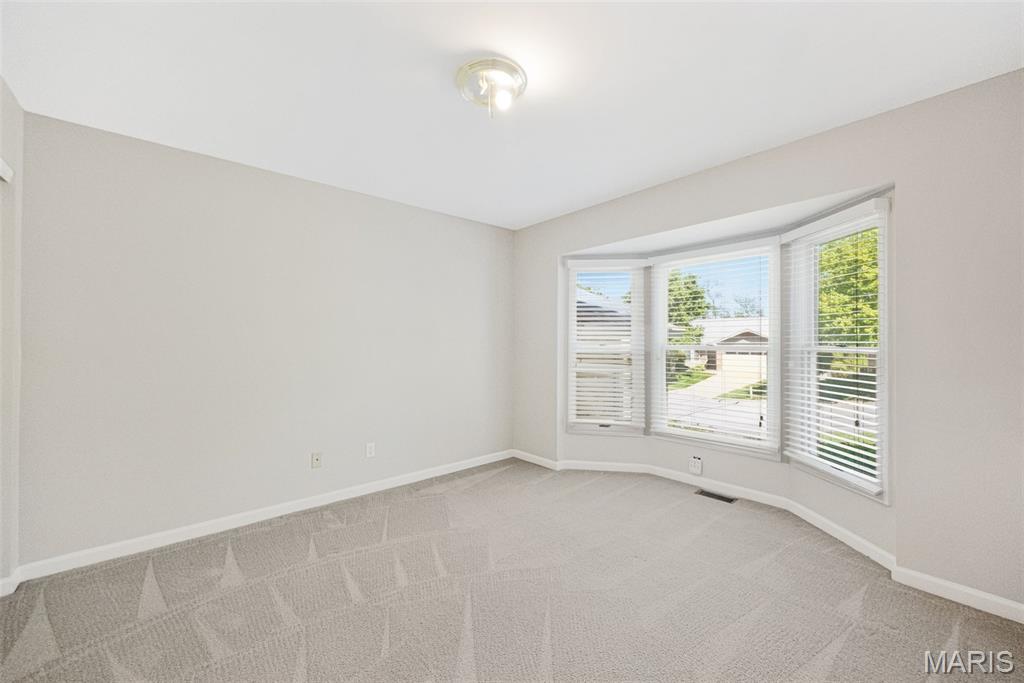 3055 Oakmont Court