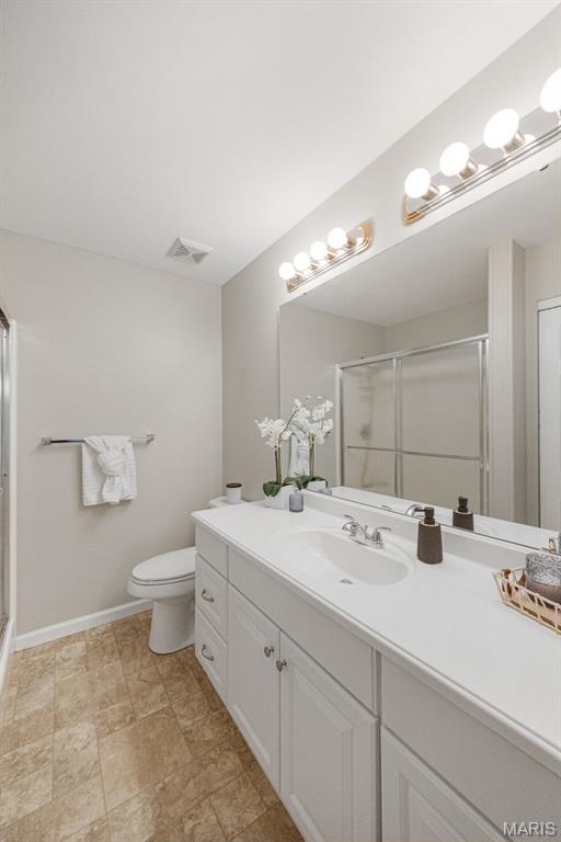 3055 Oakmont Court