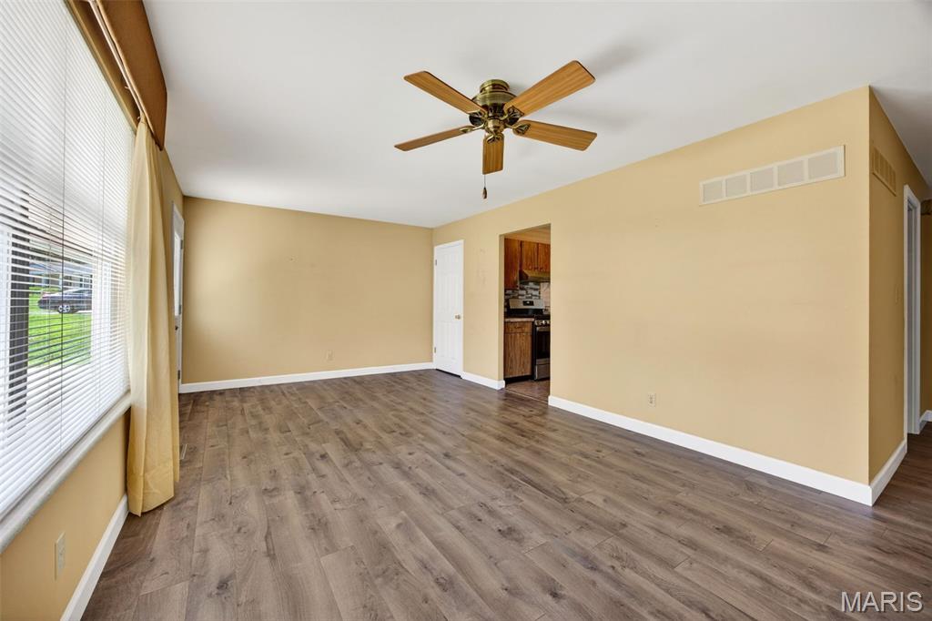 37 Oxbow Road