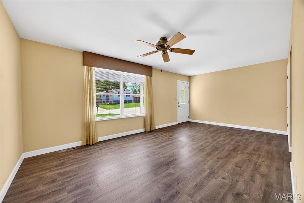 37 Oxbow Road