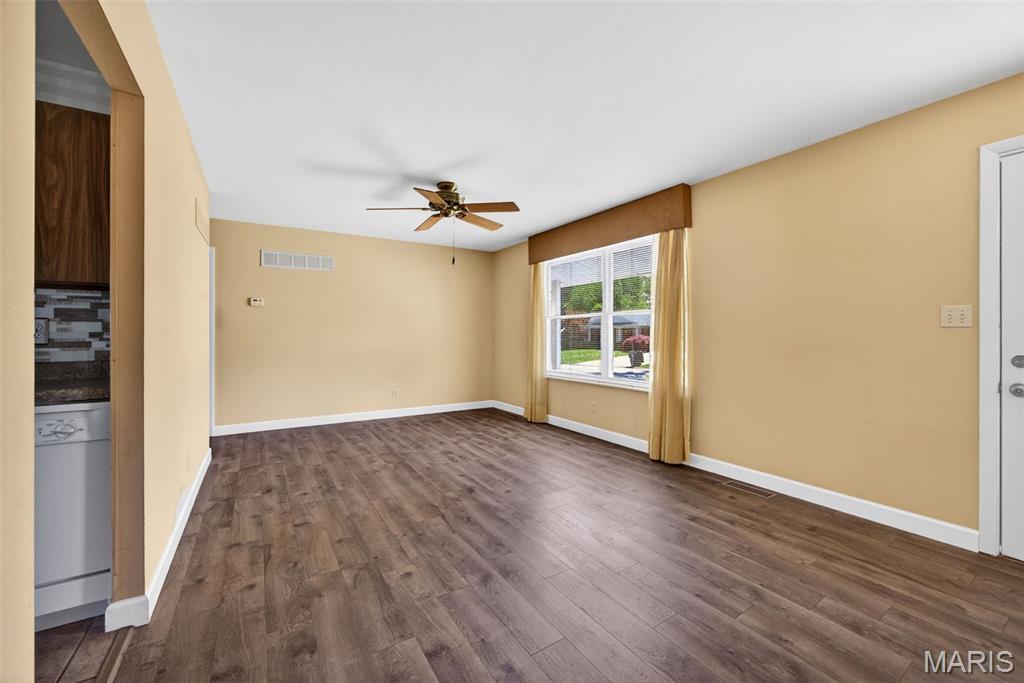 37 Oxbow Road