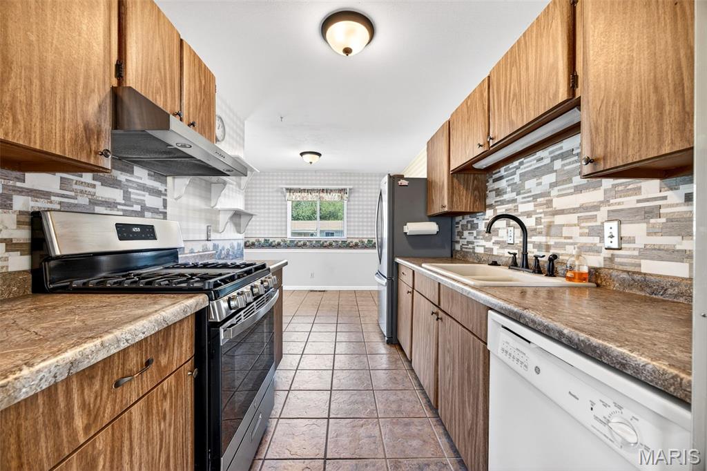 37 Oxbow Road