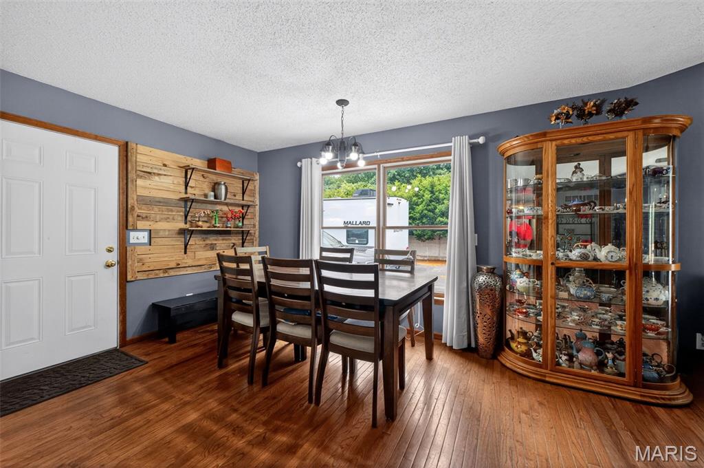 15633 Pike 237