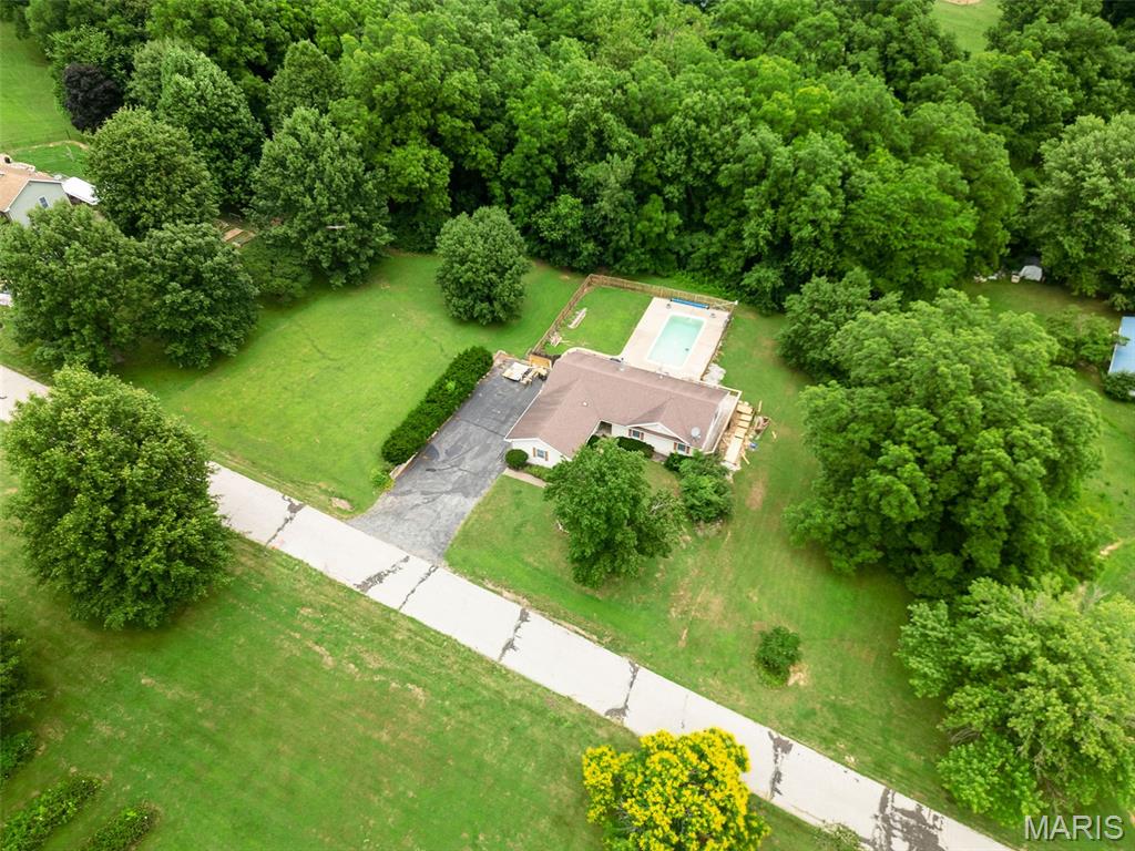 15633 Pike 237
