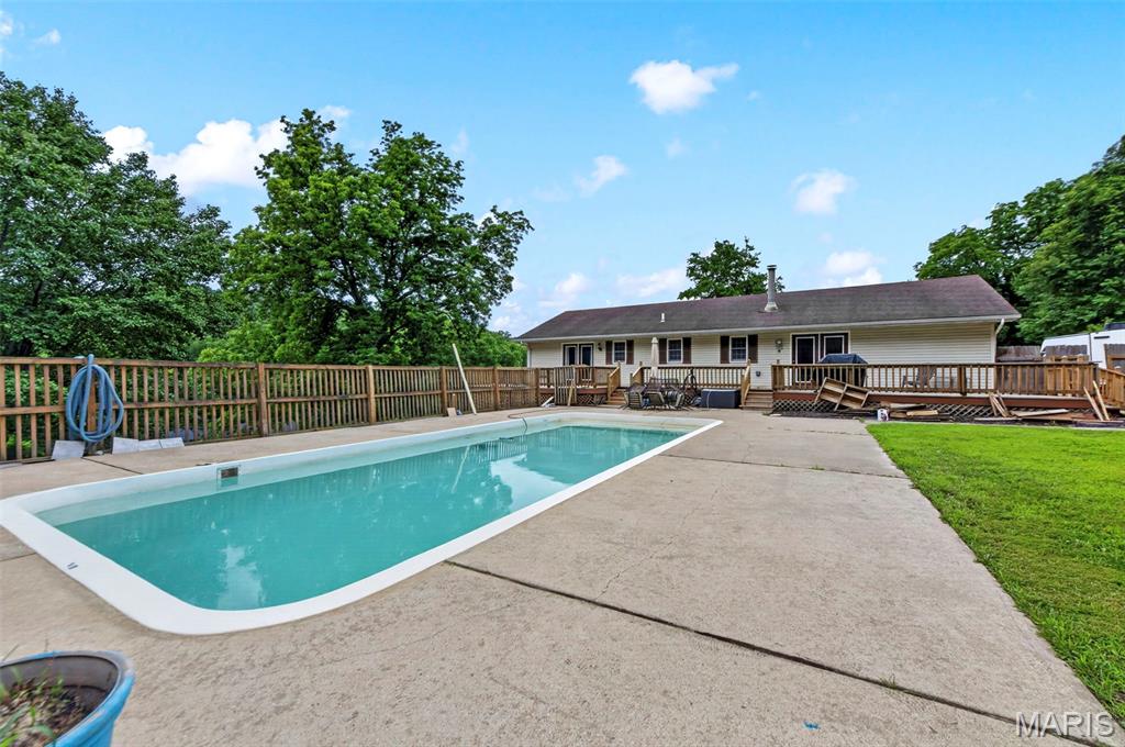 15633 Pike 237