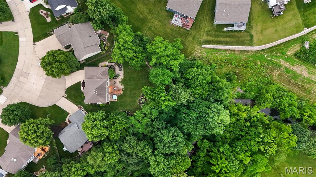 320 Huntleigh Manor Drive