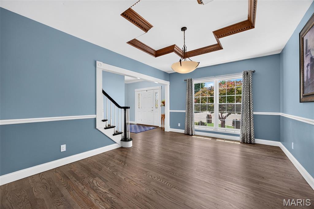 320 Huntleigh Manor Drive