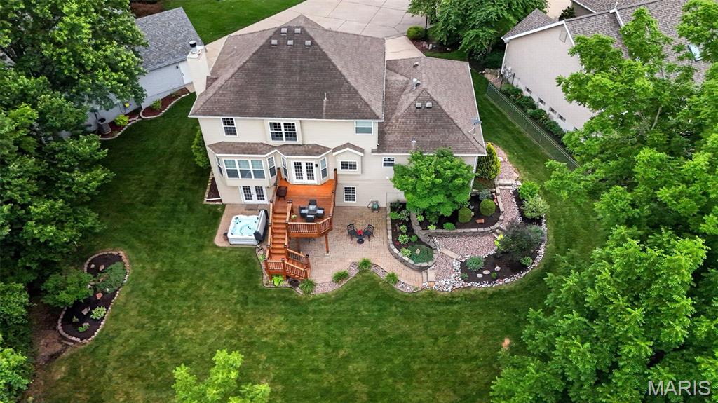 320 Huntleigh Manor Drive