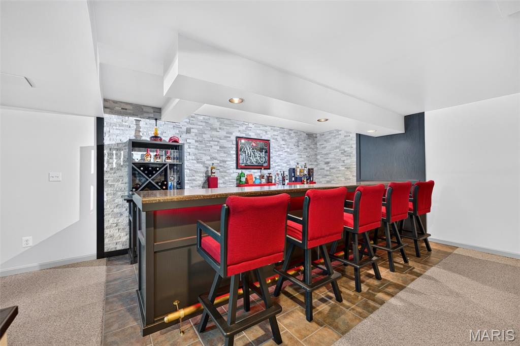 320 Huntleigh Manor Drive