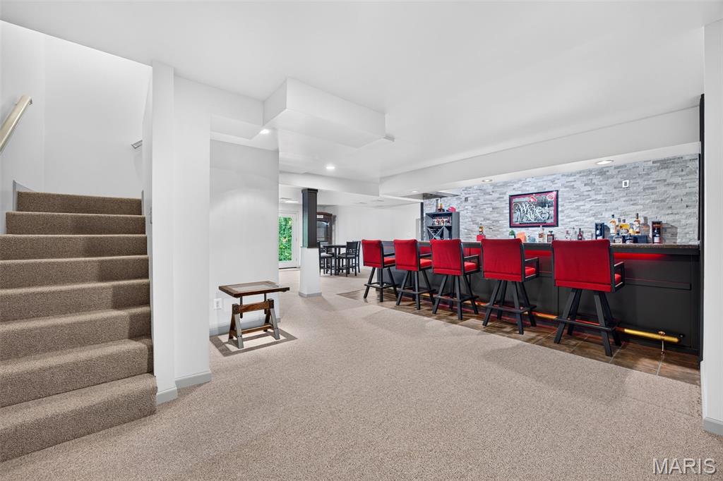320 Huntleigh Manor Drive