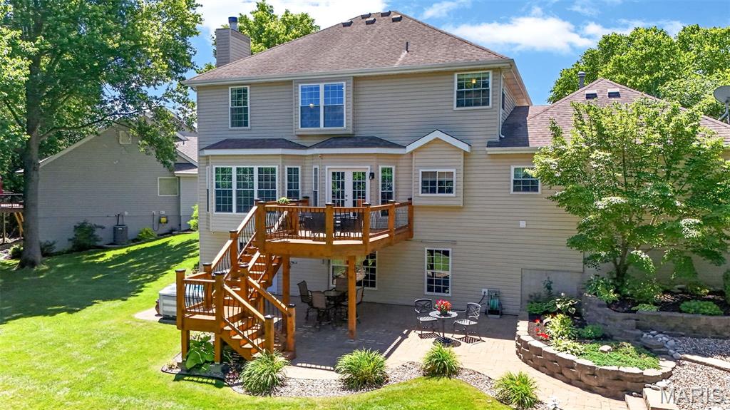 320 Huntleigh Manor Drive