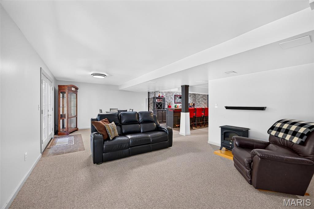 320 Huntleigh Manor Drive