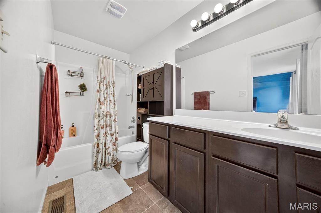3128 Timberlodge Landing