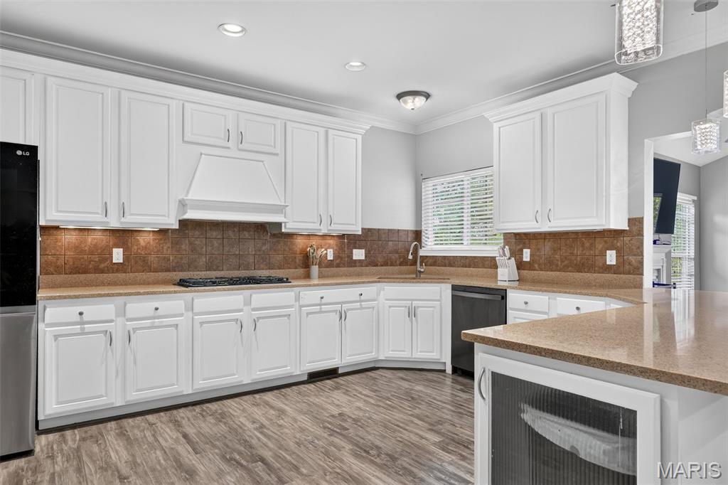 46 Scarlet Meadows Court