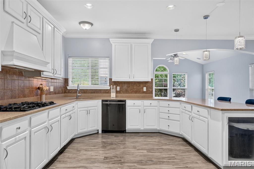 46 Scarlet Meadows Court