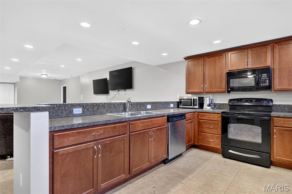 46 Scarlet Meadows Court