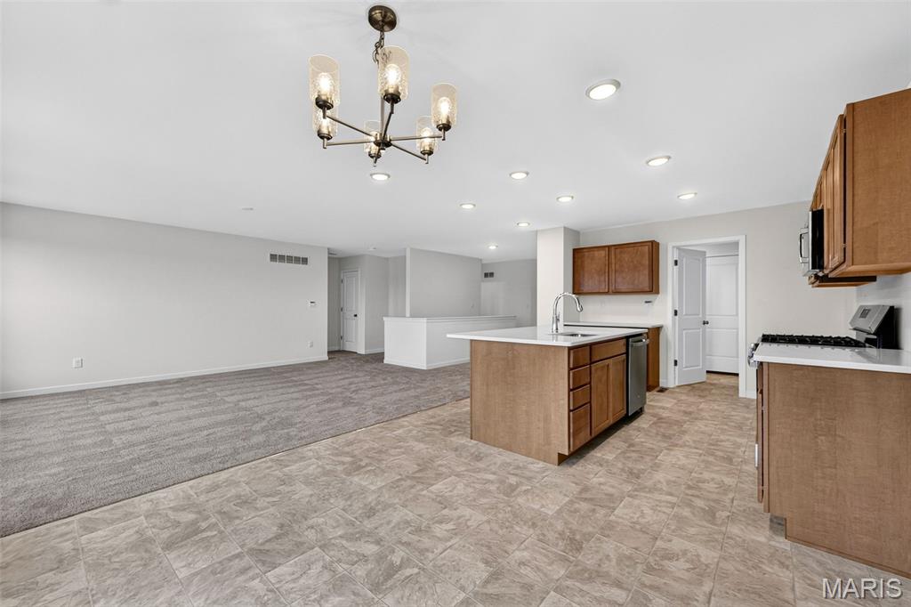 1041 Park Hills Parkway