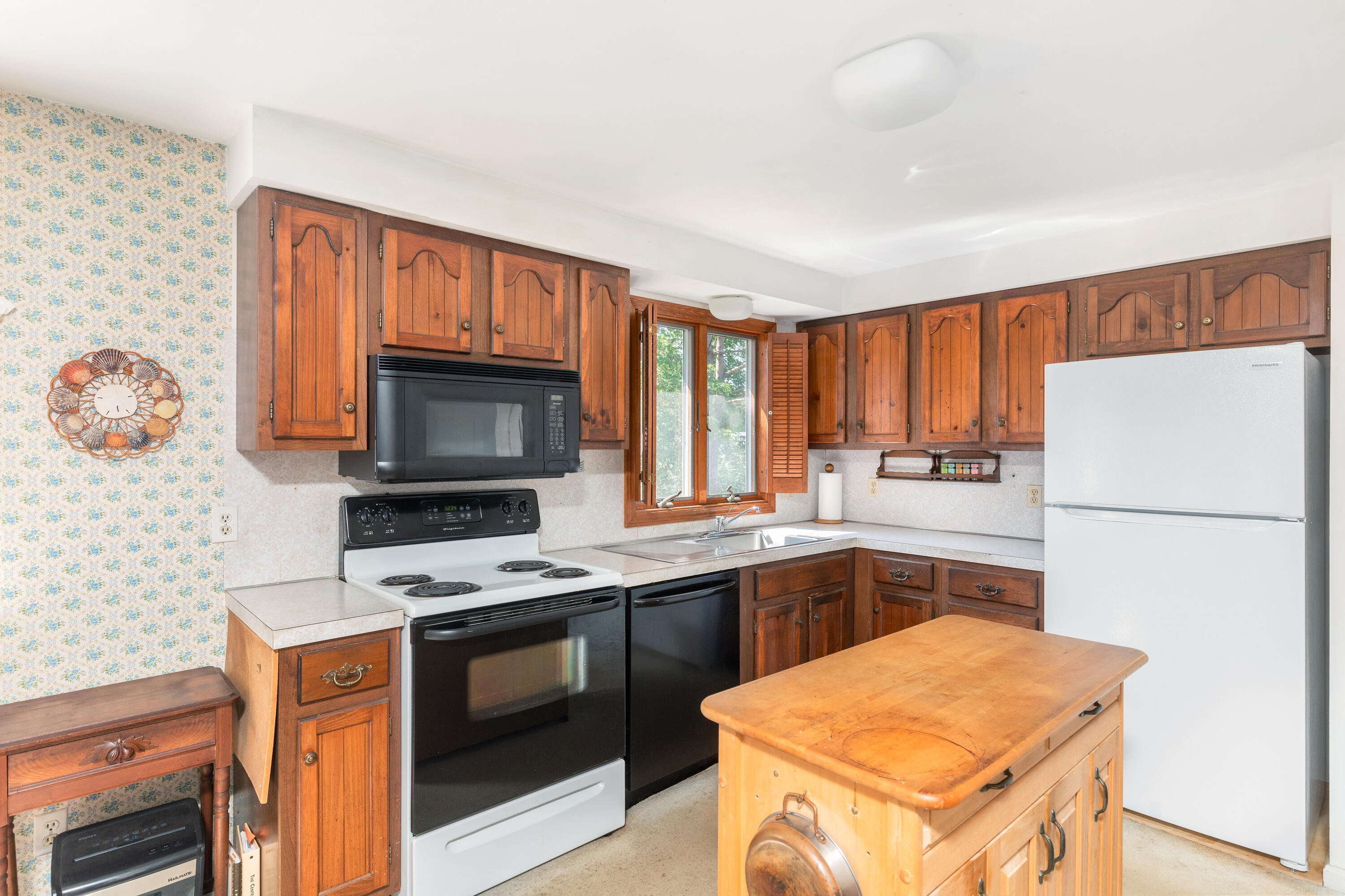 12 Marsh View Avenue