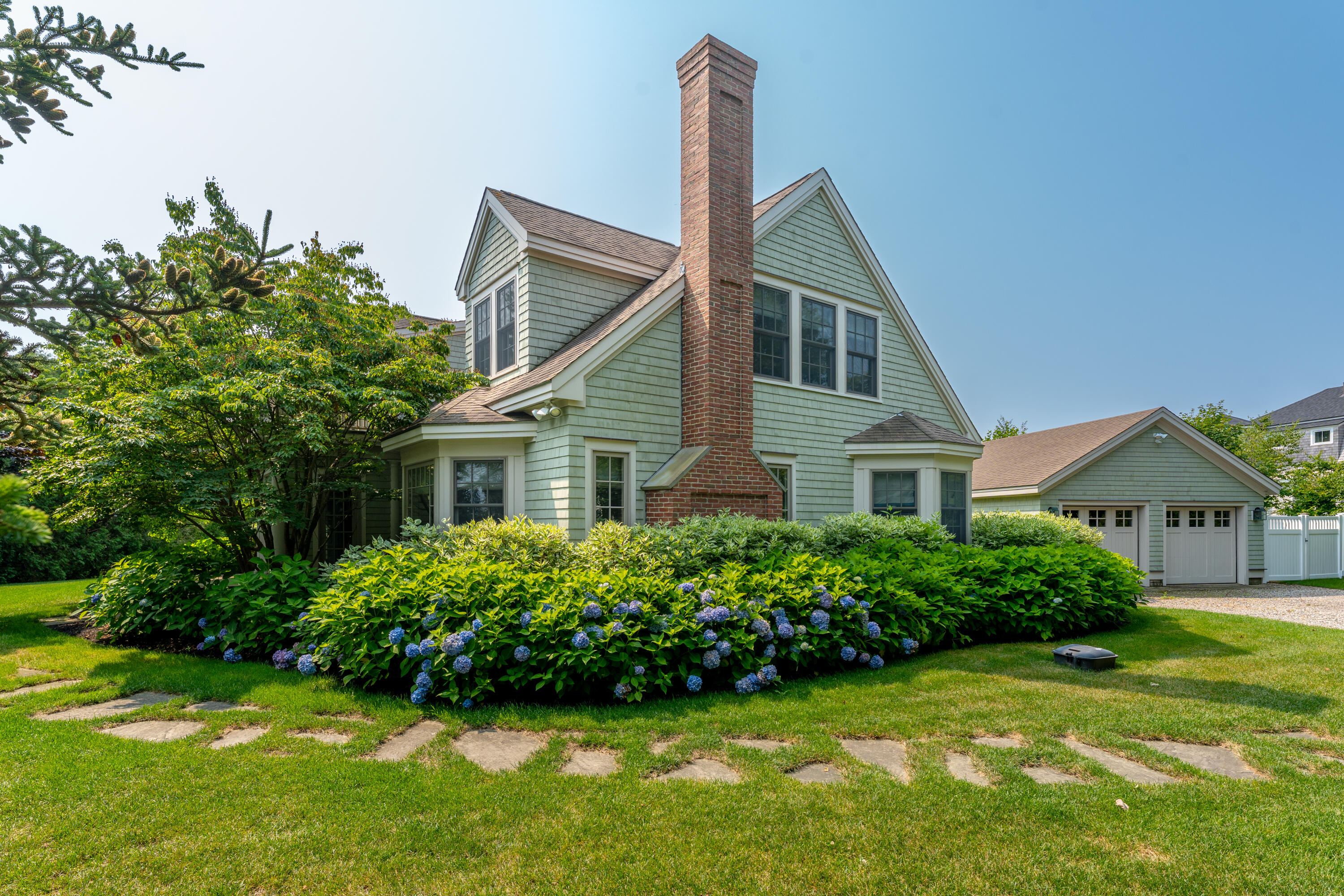 52 Lester B Orcutt Boulevard