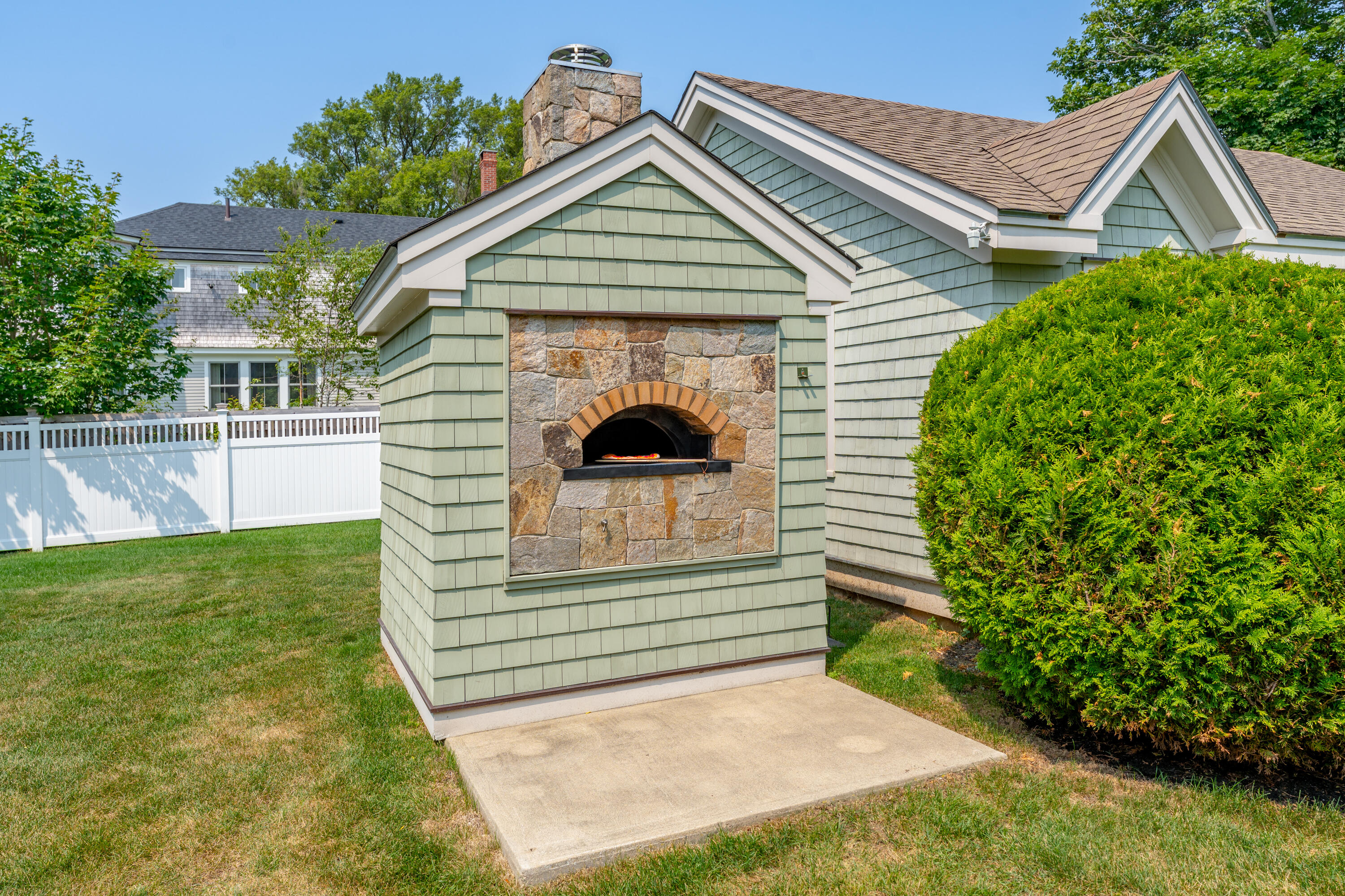 52 Lester B Orcutt Boulevard