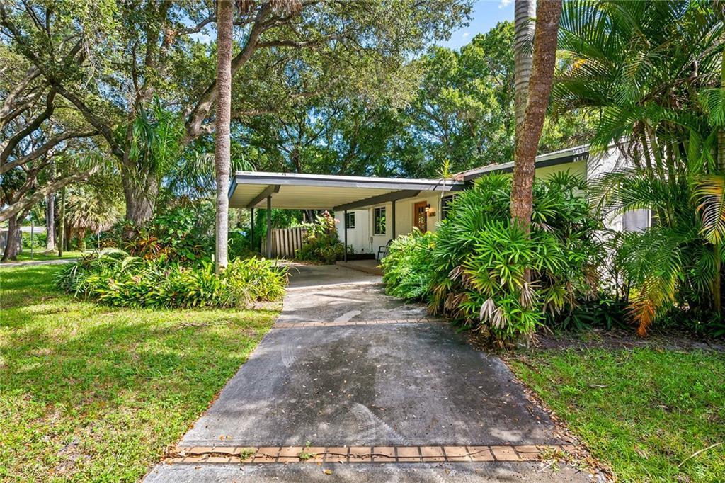 1424 SW 18th Street