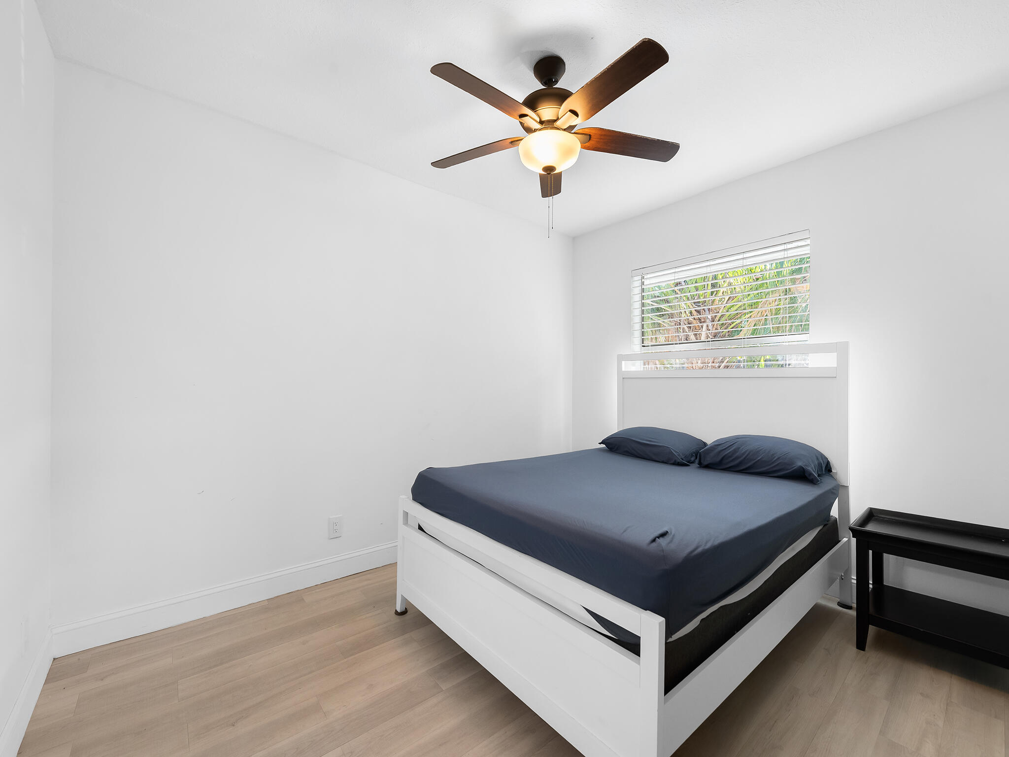 321 SW 14th Street 3