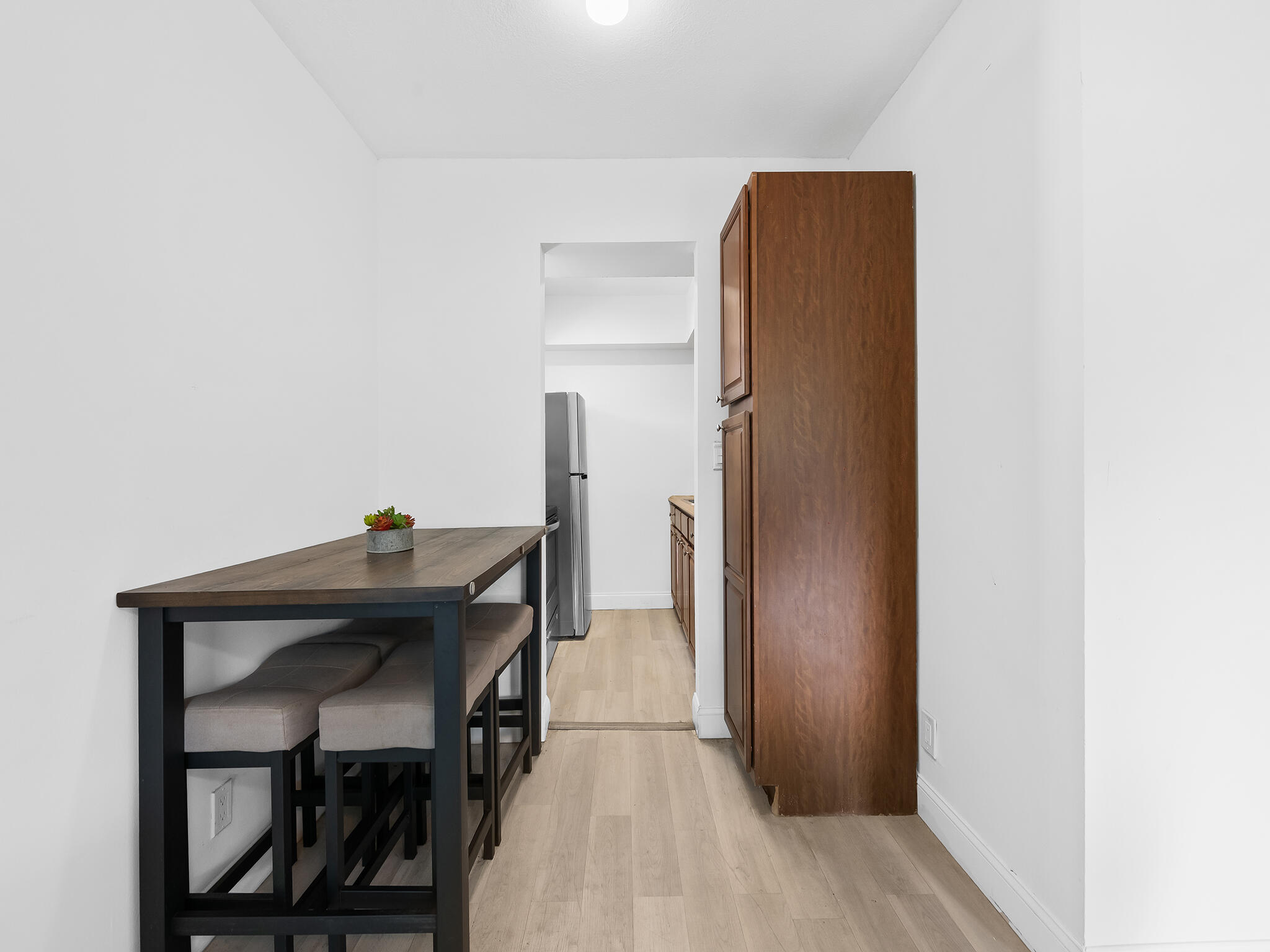 321 SW 14th Street 3