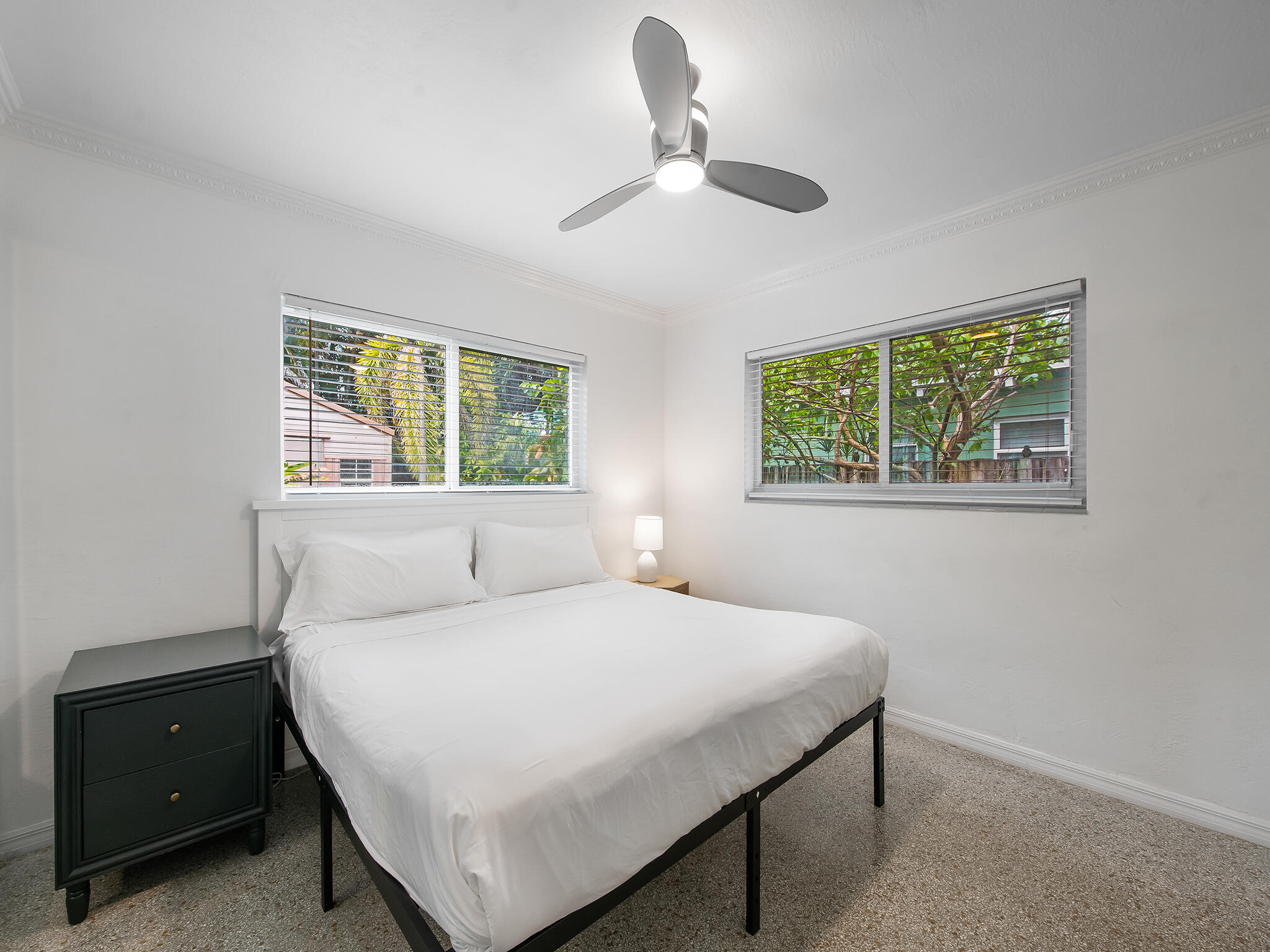 657 NW 30th Court