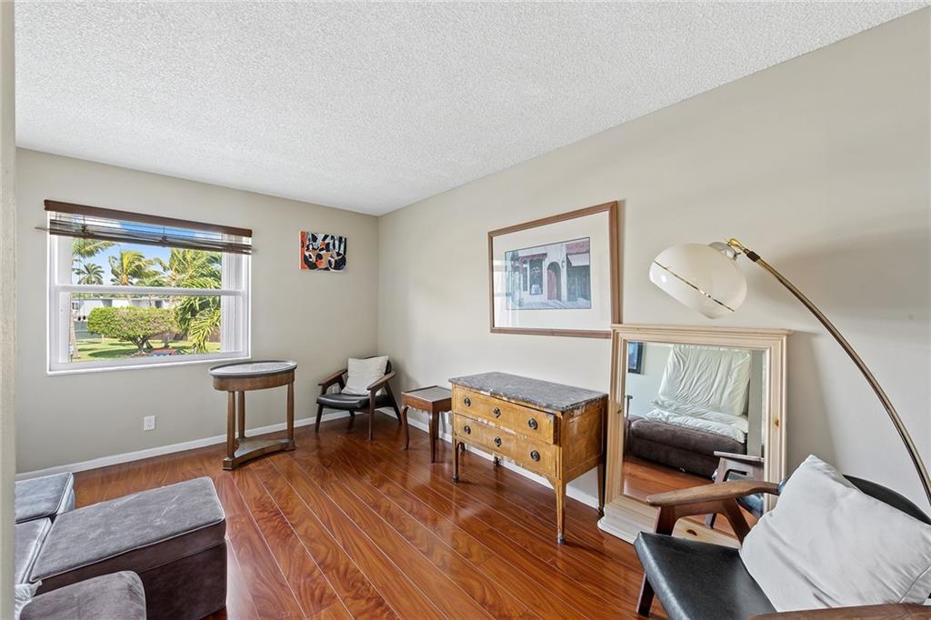 820 NE 25th Avenue Unit: 67