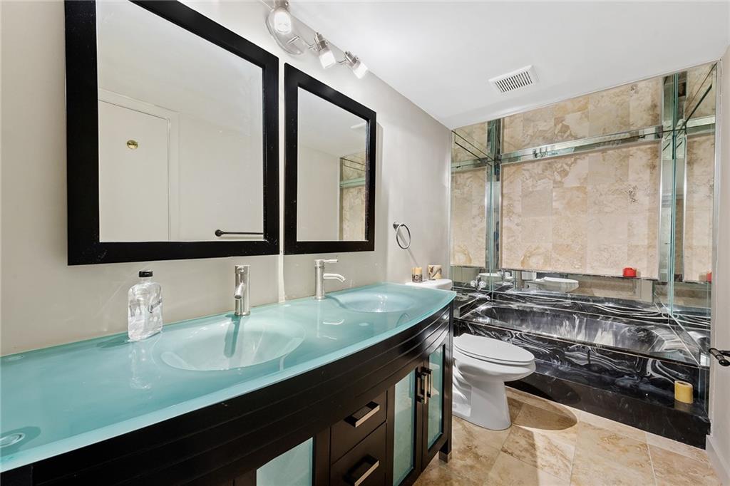 820 NE 25th Avenue Unit: 67