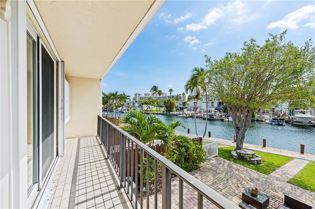 820 NE 25th Avenue Unit: 67