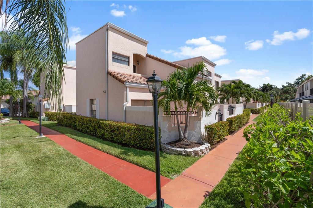 21204 Harbor Way Unit: 127-12