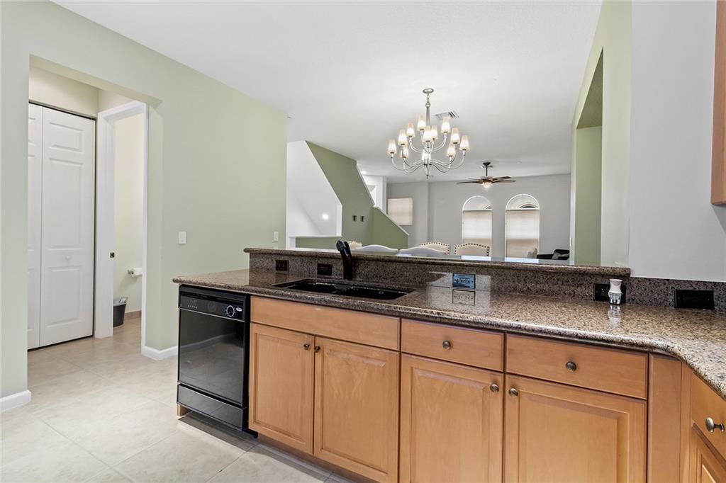 1033 NE 17th Way Unit: 1902
