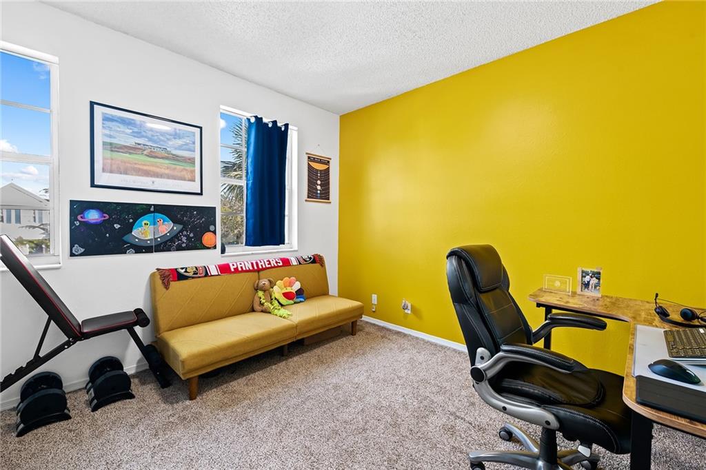 7812 Dixie Beach Cir Unit: 7812